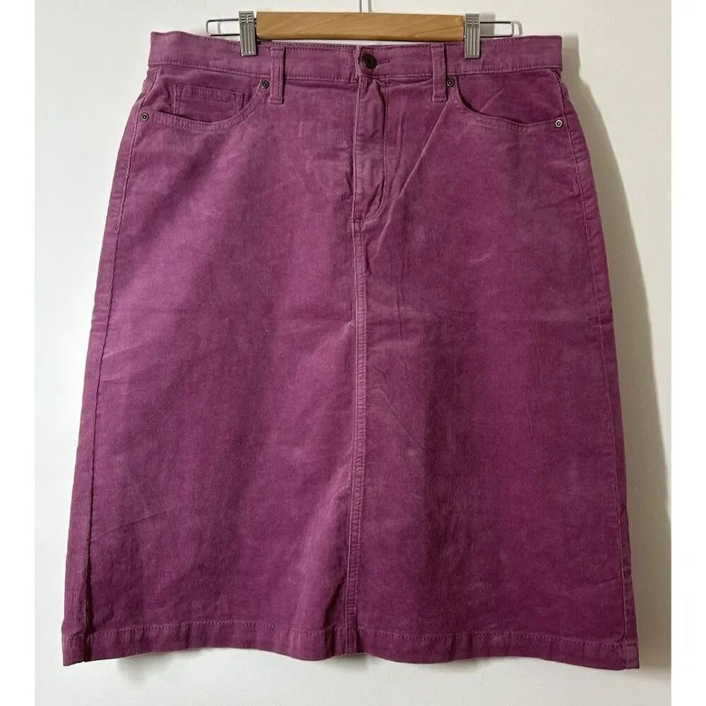 St Johns Bay Corduroy Skirt Size 14P Knee Length Back Split Office Everyday Boho